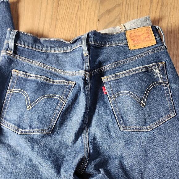 Levi's 501 Distressed Denim Jeans - Picture 5 of 7